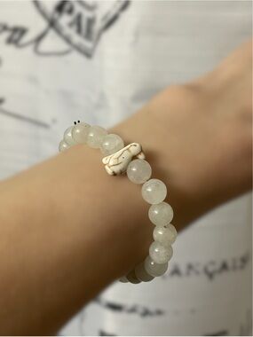 Selenite Crystal Beaded Bracelet with Stone Puffin Accent - Women Jewelry
